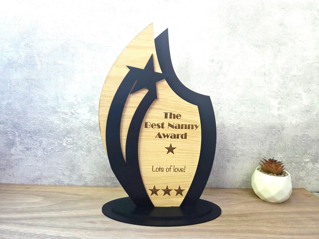 Personalised Wooden Trophy Award – Custom Engraved Star Plaque for Gift, School, Business, Sports, Employee or Graduation Gift