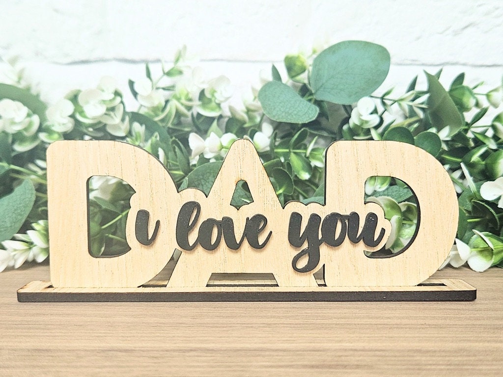 Personalised Dad Wooden Ornament – I Love You Keepsake Gift for Father’s Day, Birthday Gift