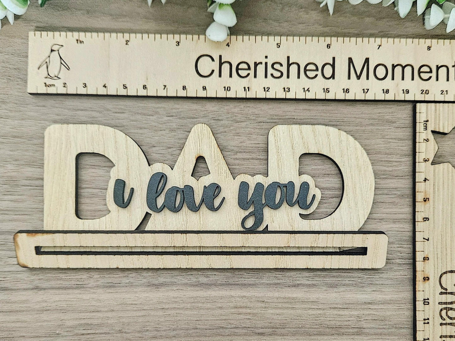 Personalised Dad Wooden Ornament – I Love You Keepsake Gift for Father’s Day, Birthday Gift