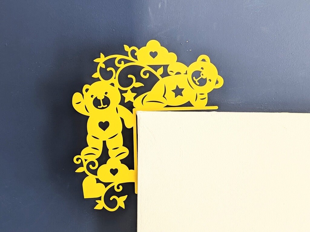 Teddy Bear Door Accent - Whimsical Acrylic Corner Decoration for Nurseries, Playrooms & Bedrooms