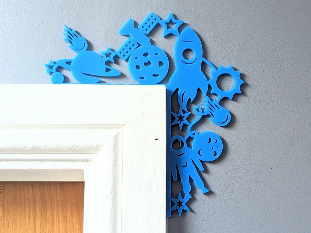 Space-Themed Bedroom Decor - Pirate Ship, Rockets, Astronaut, & Construction Site Corner Accent for Door Frames & Shelves – Whimsical Acrylic Wall Art for Kids’ Rooms