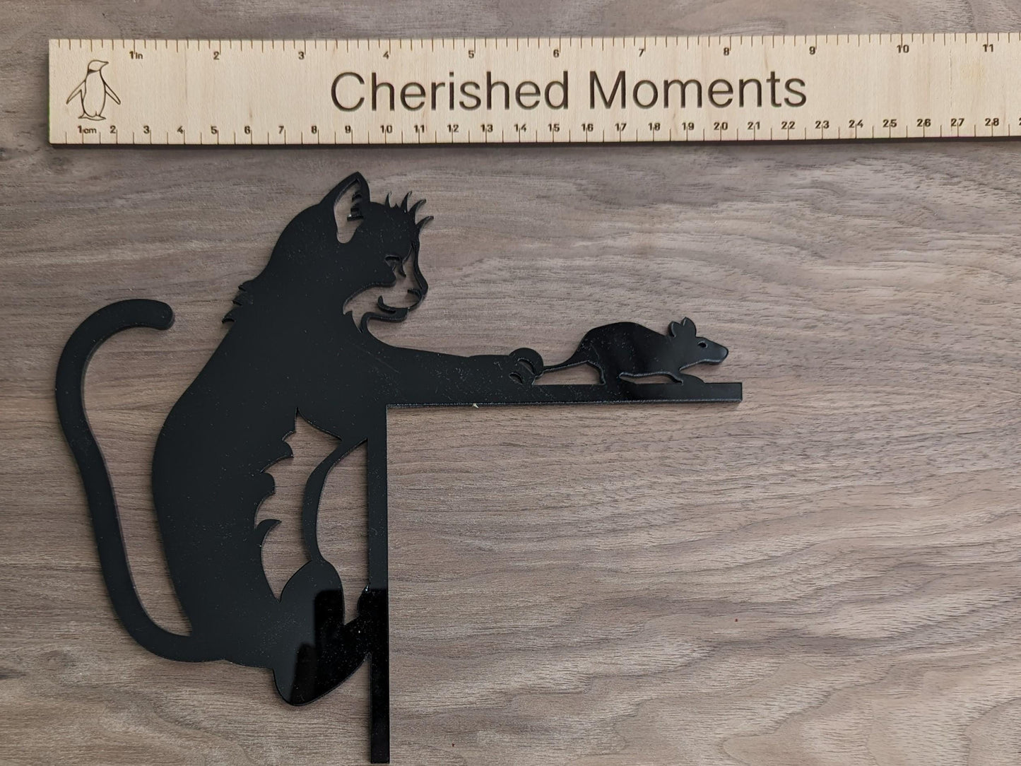 Cat Corner Decor – Playful Acrylic Silhouette for Door Frames, Shelves, or Photo Frames | Cute Home Accent for Cat Lovers