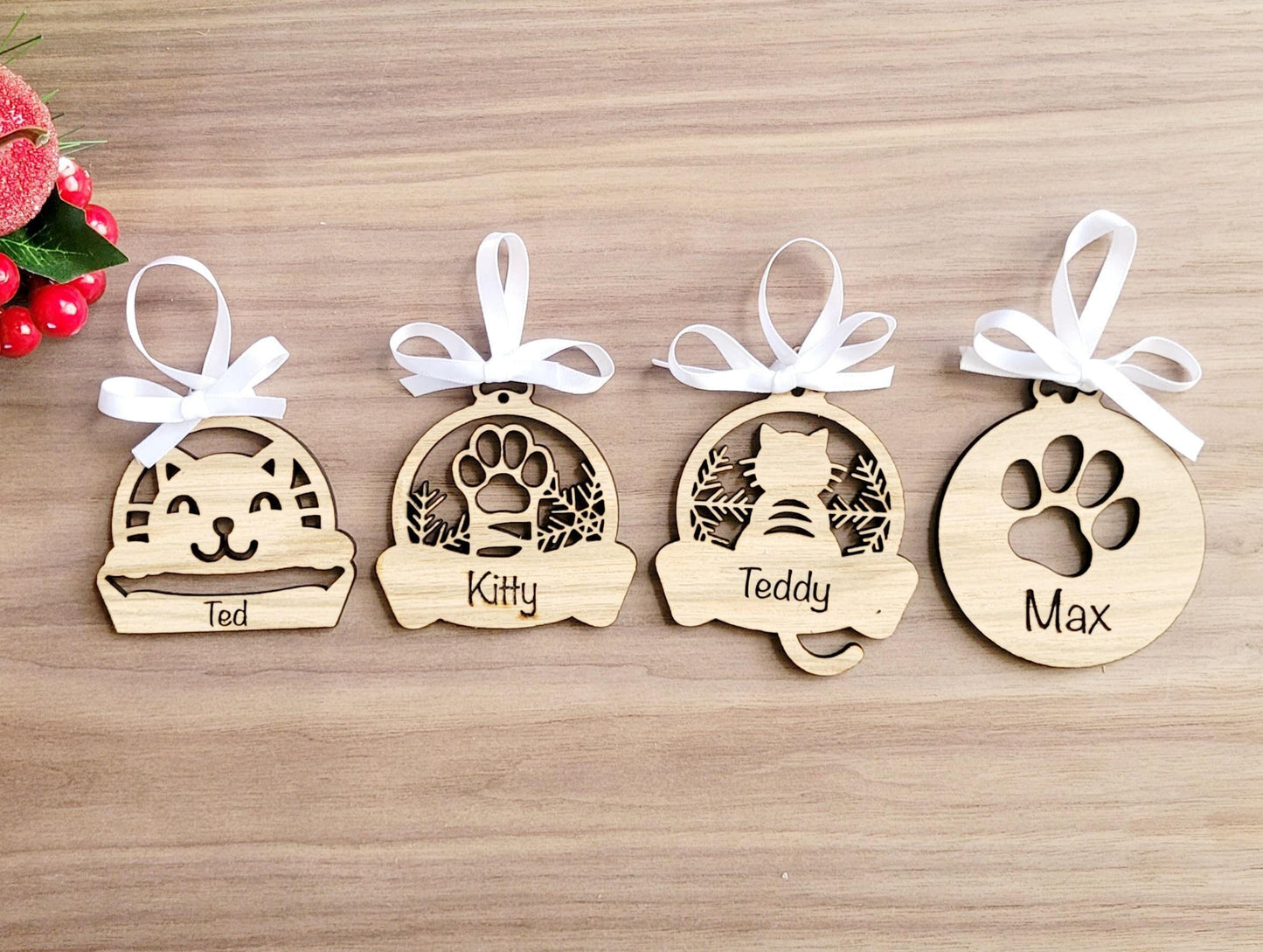 Personalised Wooden Cat Christmas Decoration – Hanging Oak Veneer Bauble, Pet Memorial Ornament, Gift for Cat Lovers