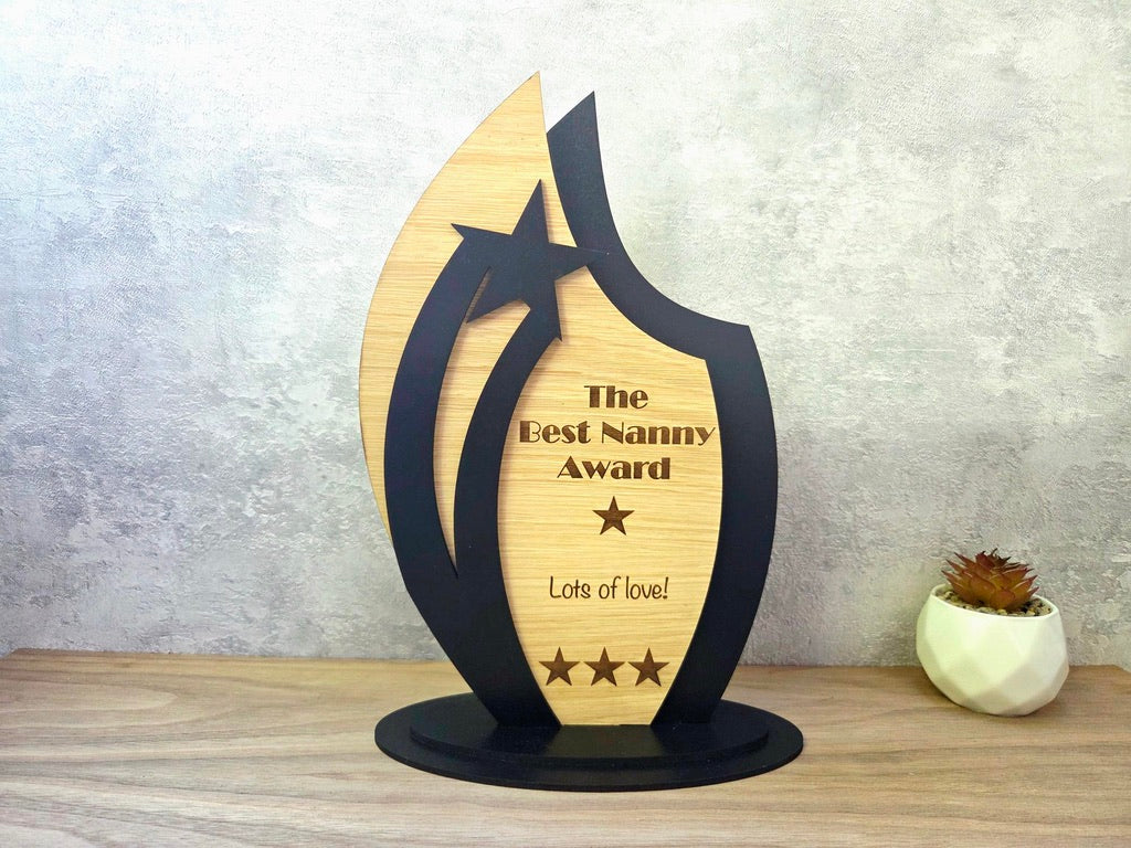 Personalised Wooden Trophy Award – Custom Engraved Star Plaque for Gift, School, Business, Sports, Employee or Graduation Gift