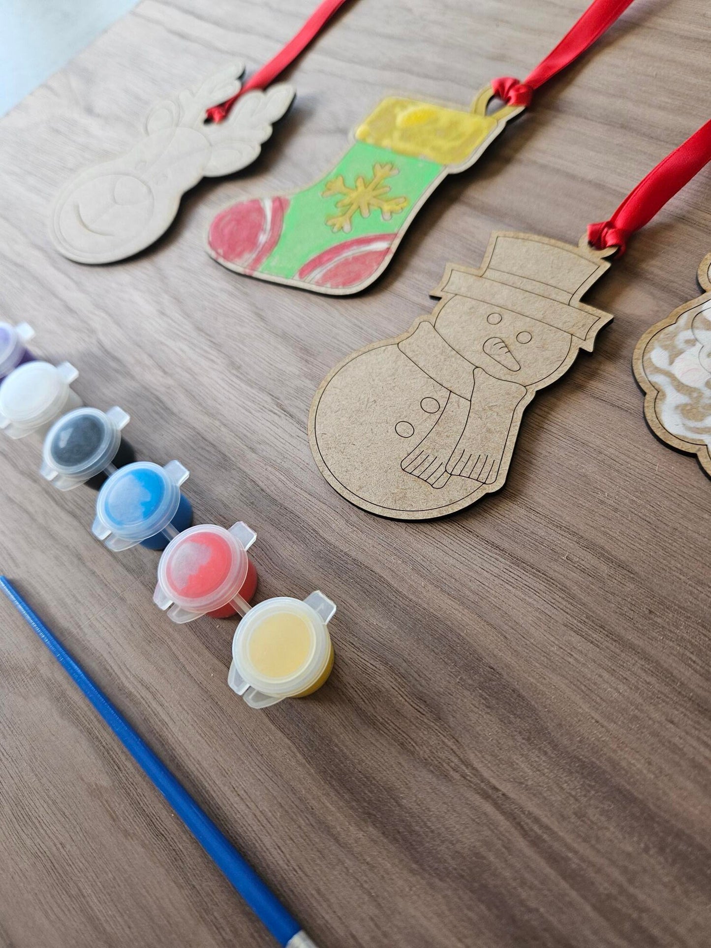 Paint Your Own Christmas Decorations, DIY Ornament Craft Kit for Kids, Christmas Eve Box Idea, Stocking Filler, Holiday Activity