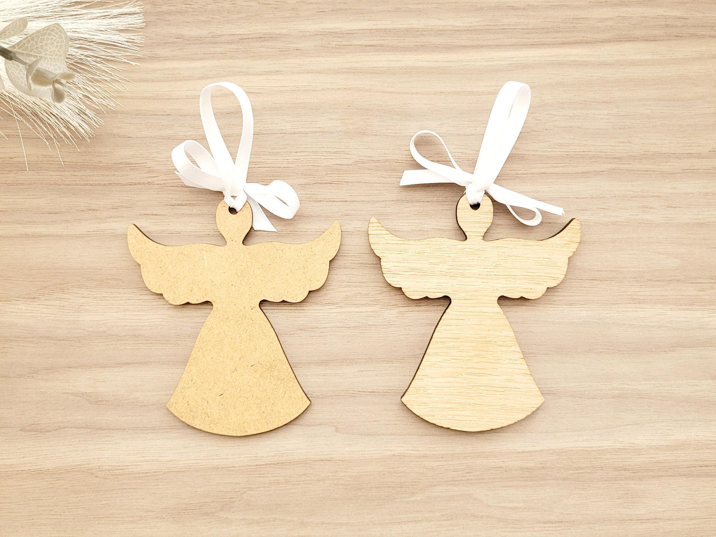 Personalised Wooden Angel Christmas Decoration – Hanging Oak Veneer or White MDF Ornament, Custom Message Memorial Bauble