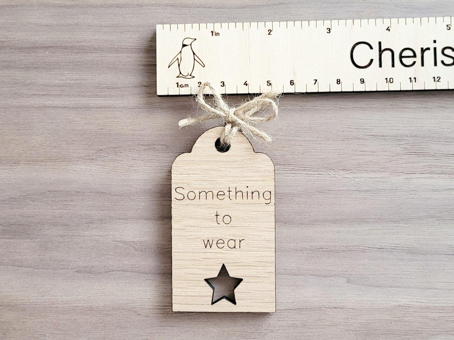 Personalised Five Gift Rule Tags – Reusable Oak Veneer Christmas Gift Labels with Twine