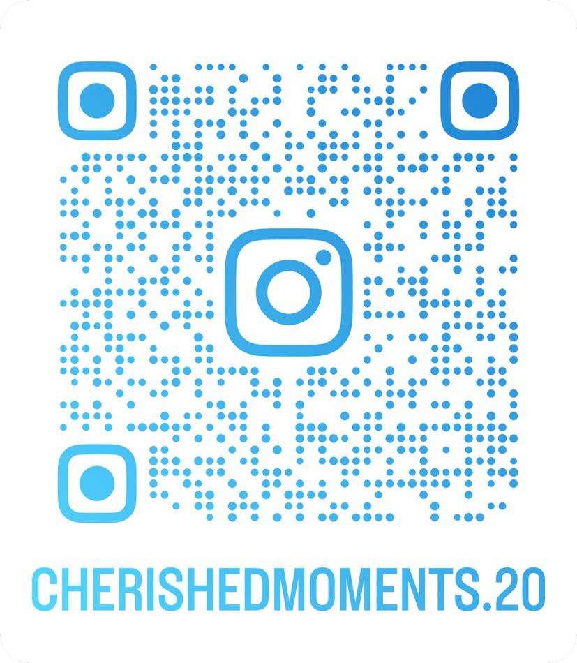 Truck in Trees Christmas Door Corner Decoration – Black or White Acrylic Holiday Ornament