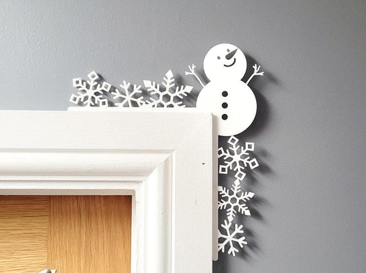 Snowman Door Corner Trim – Christmas Shelf or Frame Decoration