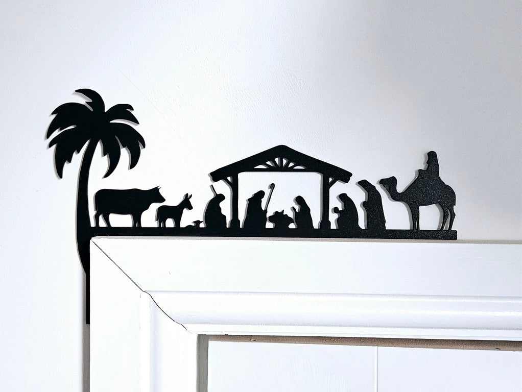 Nativity Scene Christmas Decoration – Wooden Door Corner or Shelf Sitter in Black or White MDF