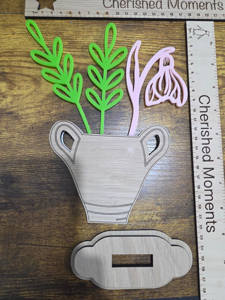 Personalised Wooden Flower Vase – Forever Flower Gift for Mum & Grandma
