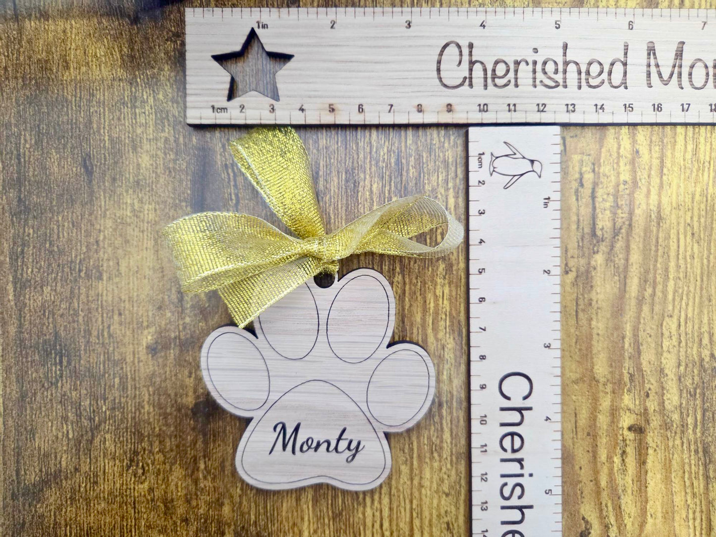 Personalised Paw Print Christmas Decoration – Custom Pet Name Bauble for Dog or Cat, First Christmas Ornament Gift